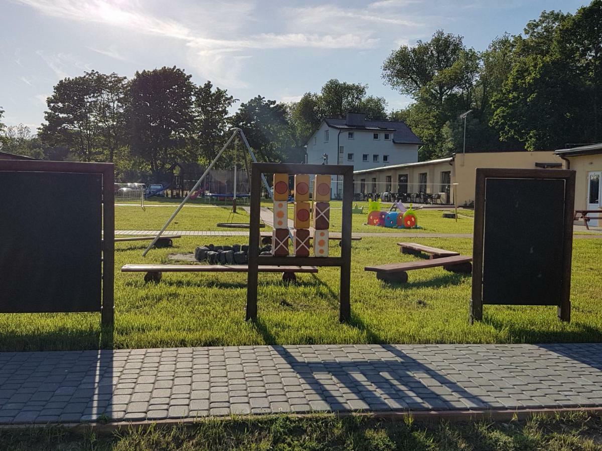 Osrodek Rodzinny "Pod Wydmami" Przy Plazy , Plac Zabaw , Rowery サルビノボ エクステリア 写真